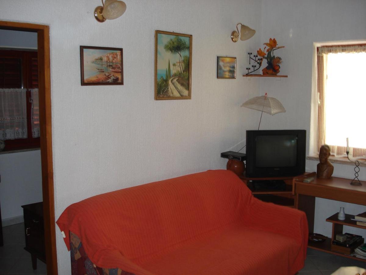 Medel Villa Medulin Bagian luar foto