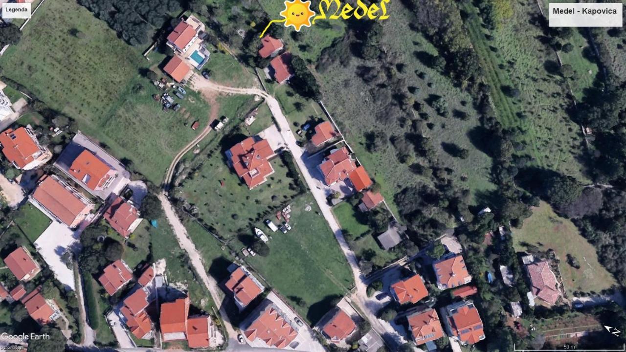 Medel Villa Medulin Bagian luar foto