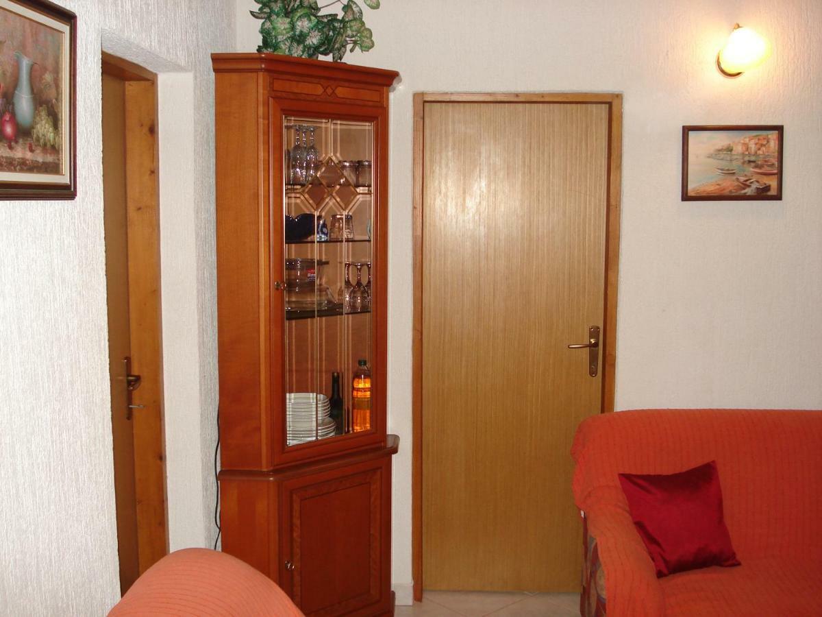 Medel Villa Medulin Bagian luar foto